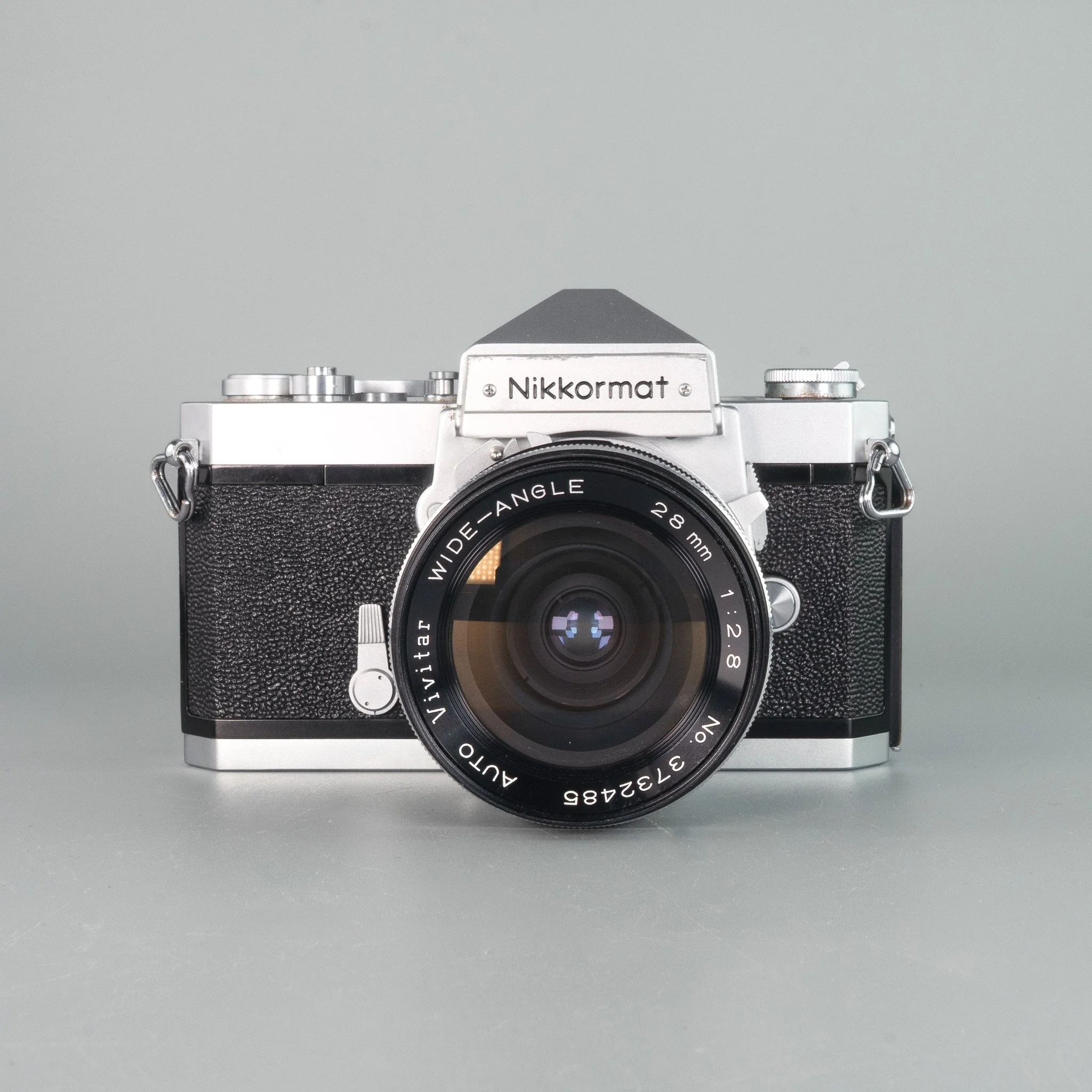 フィルムカメラ Nikomat FTN Nikkor+Auto 35mm F2.8 Nikkormat FTn Review - Definitely Quirky, but also a Rock Solid